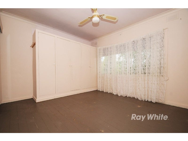5 Victoria Road, Bayswater VIC 3153