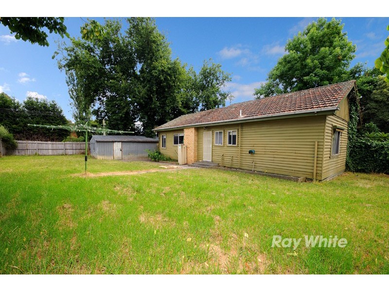 5 Victoria Road, Bayswater VIC 3153