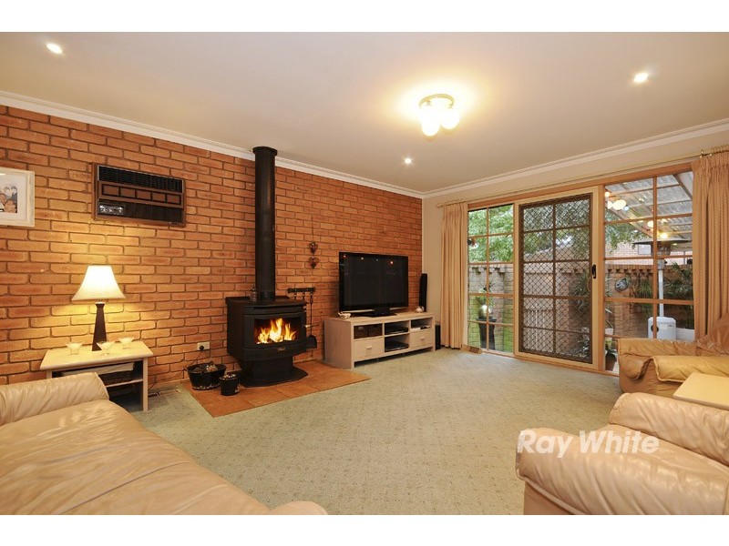 8 Jade Court, Wantirna South VIC 3152