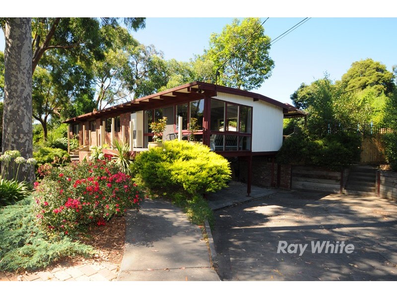 4 Russ Court, Wantirna South VIC 3152