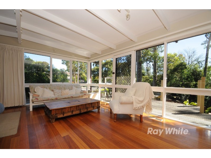 4 Russ Court, Wantirna South VIC 3152