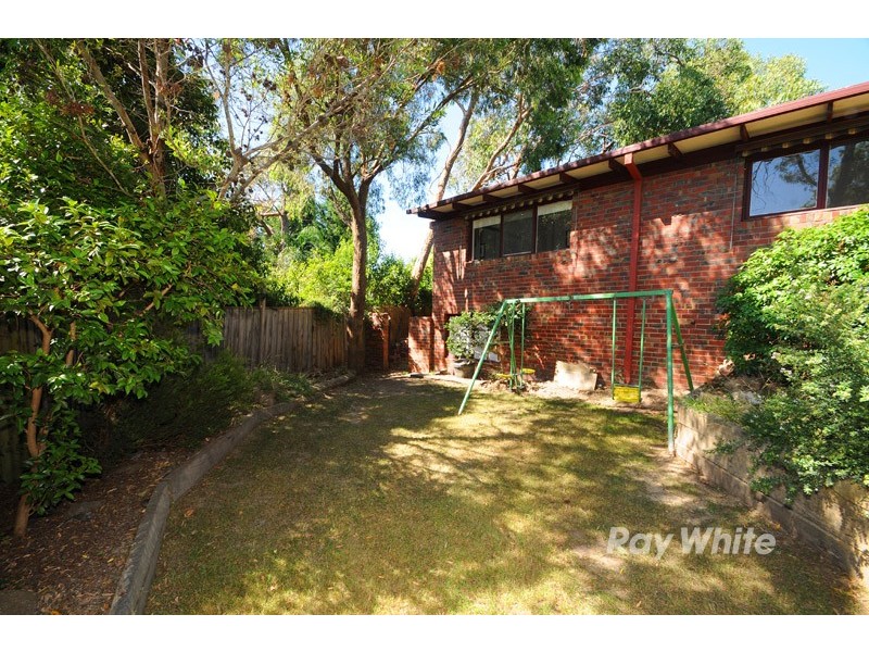 4 Russ Court, Wantirna South VIC 3152