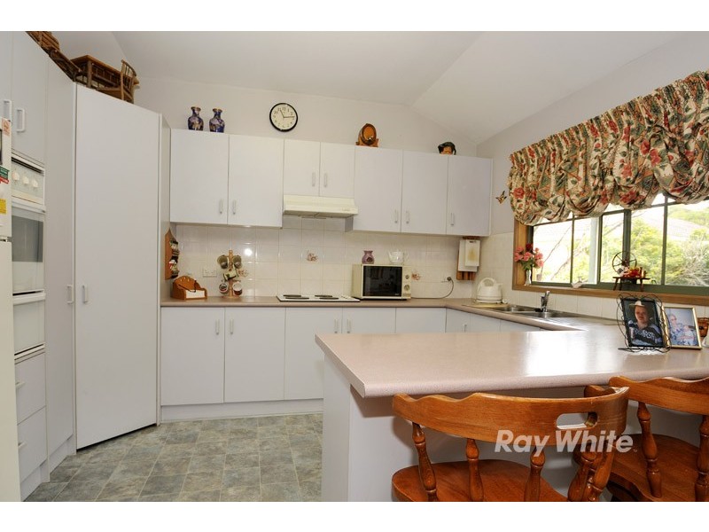 2 Huxley Court, Bayswater VIC 3153