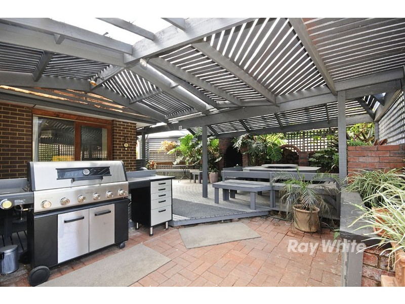 54 Helen Road, Ferntree Gully VIC 3156