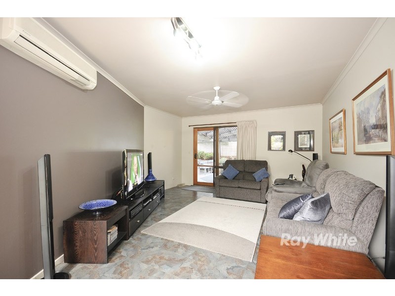54 Helen Road, Ferntree Gully VIC 3156