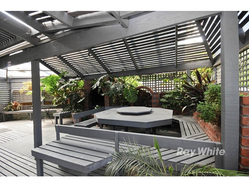 54 Helen Road, Ferntree Gully VIC 3156