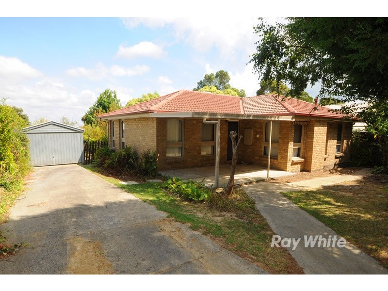 10  Moore Street, Ferntree Gully VIC 3156