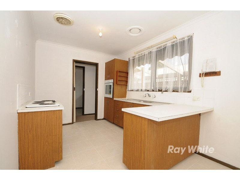 10  Moore Street, Ferntree Gully VIC 3156
