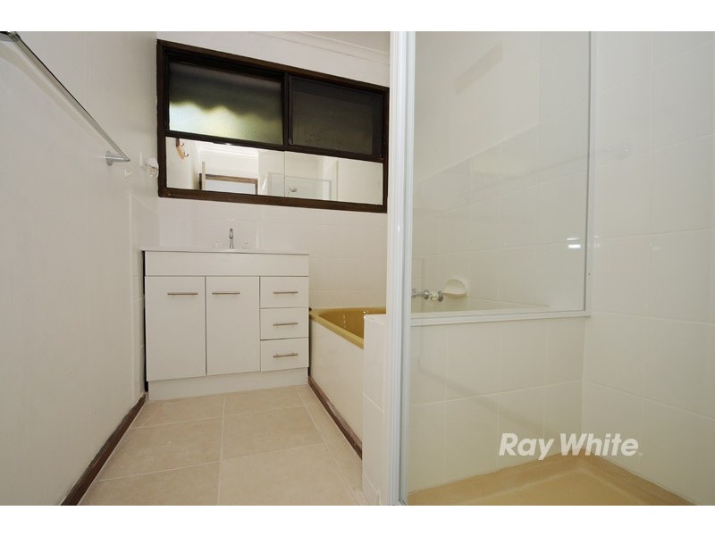 10  Moore Street, Ferntree Gully VIC 3156