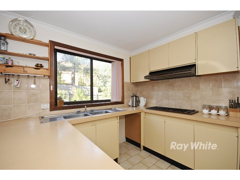 38 Wondalea Crescent, Wantirna VIC 3152