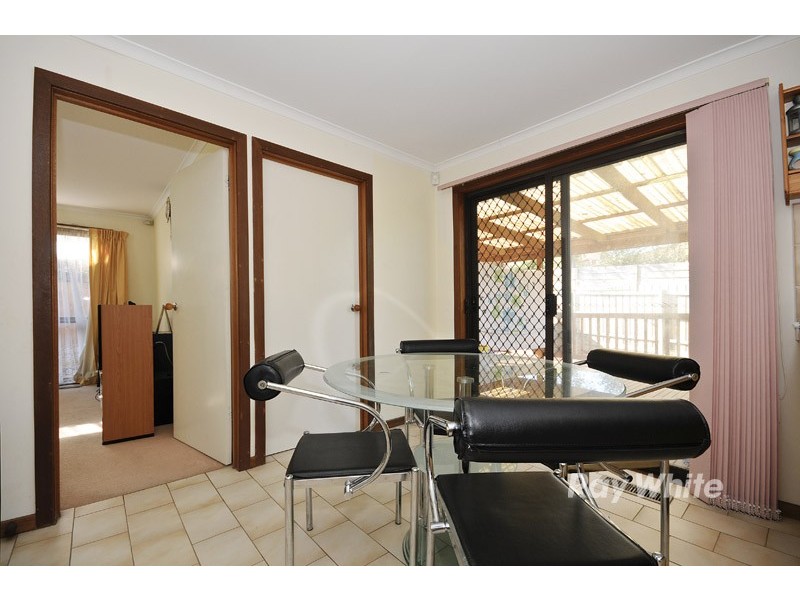 38 Wondalea Crescent, Wantirna VIC 3152