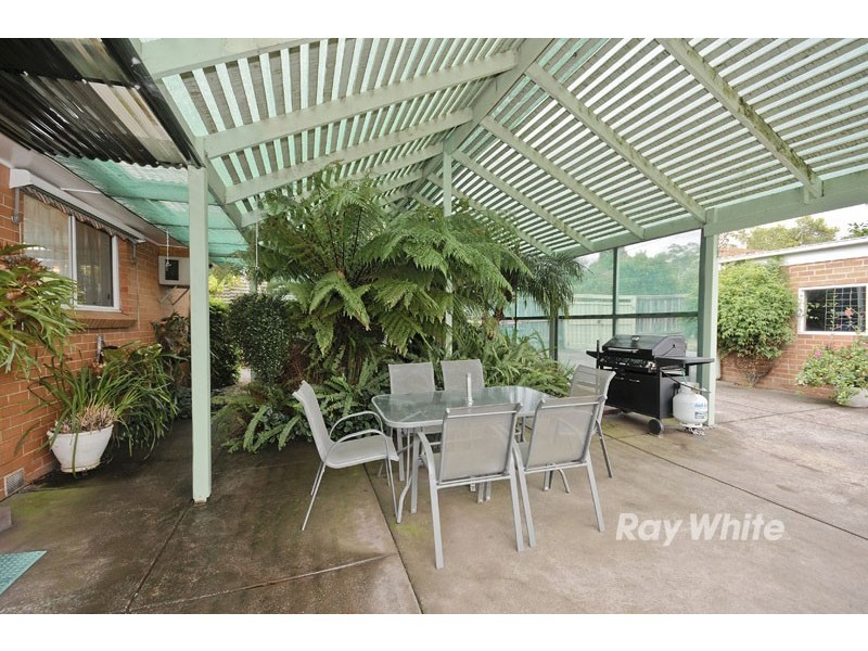 13 Mingana Road, Wantirna South VIC 3152