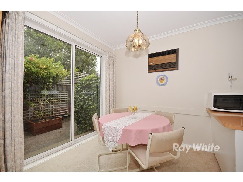 13 Mingana Road, Wantirna South VIC 3152