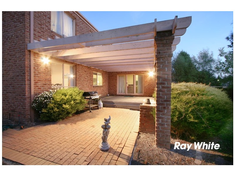 42 Wakley Crescent, Wantirna South VIC 3152