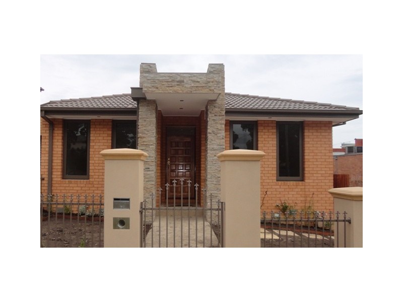 2/1 Somerset Street, Wantirna South VIC 3152