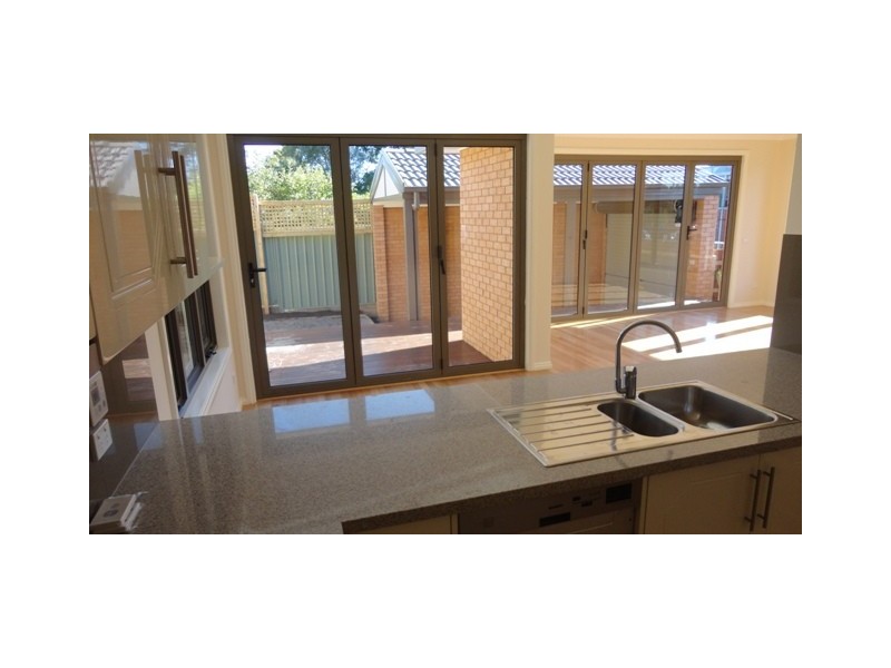 2/1 Somerset Street, Wantirna South VIC 3152