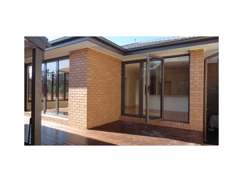 2/1 Somerset Street, Wantirna South VIC 3152