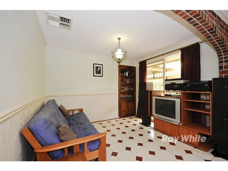 5 Concord Place, Ferntree Gully VIC 3156