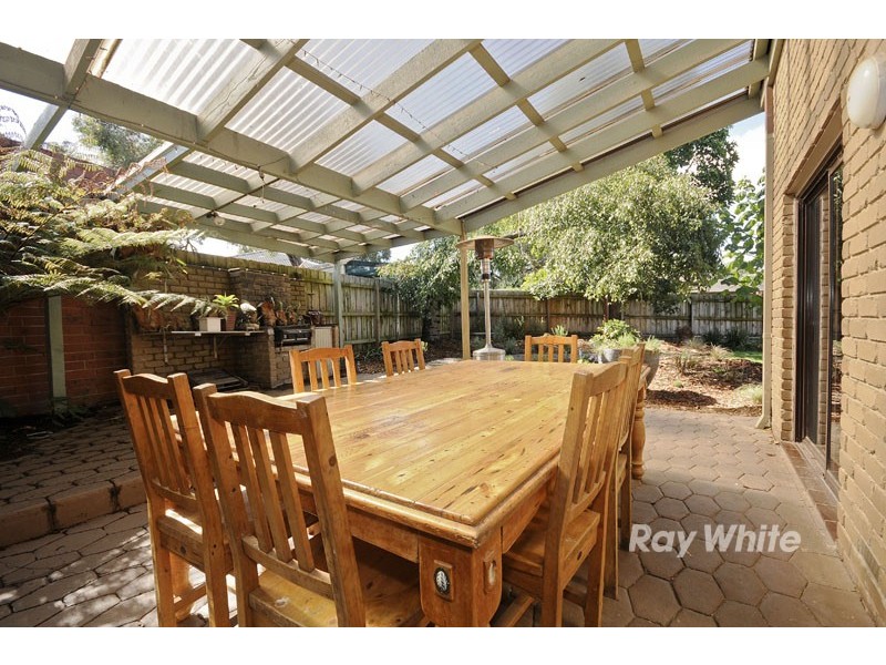 14 Stratford Square, Wantirna VIC 3152