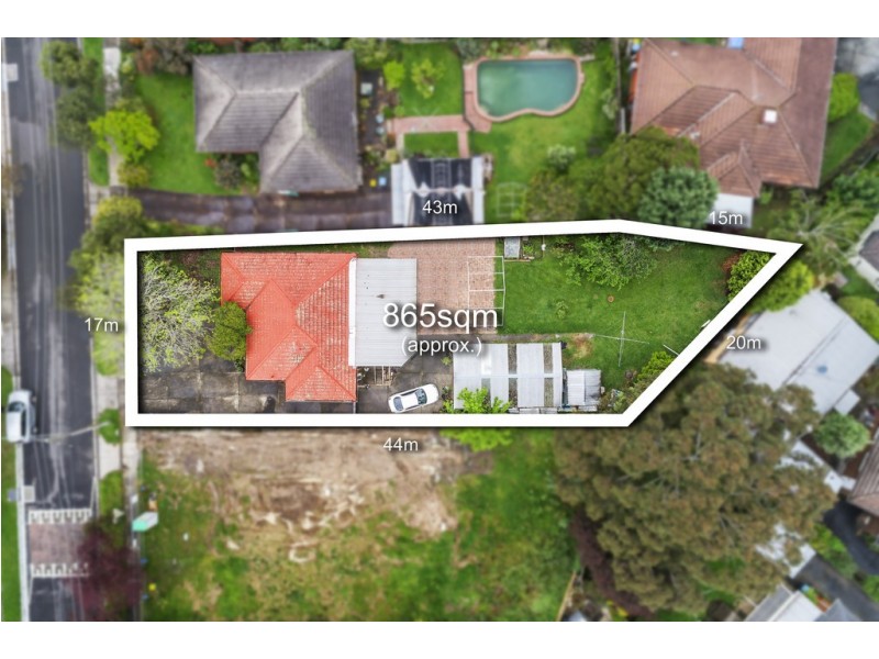 8 Allanfield Crescent, Wantirna South VIC 3152