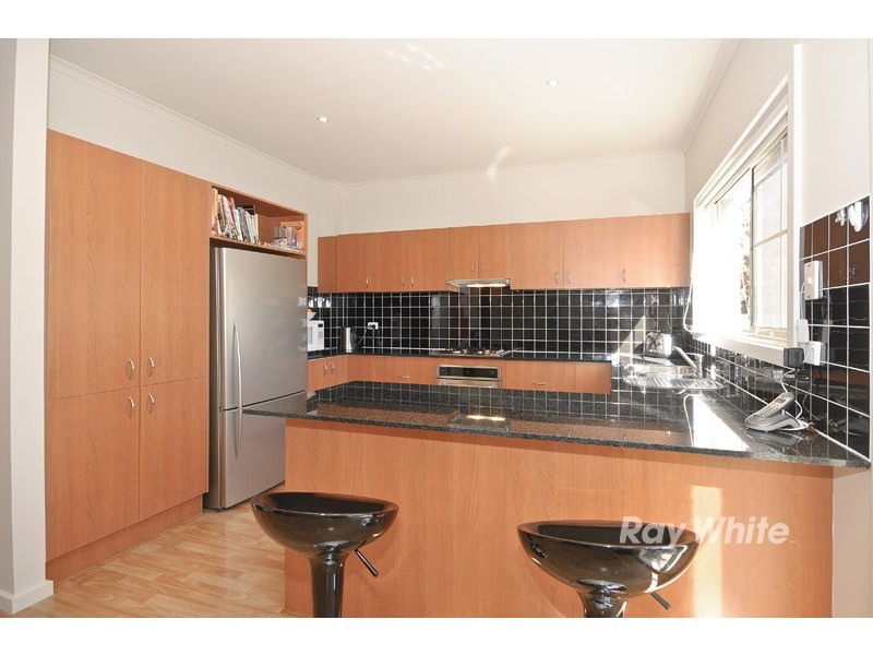 2/19 Sovereign Place, Wantirna South VIC 3152