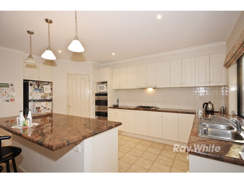 41 Carlisle Road, Ferntree Gully VIC 3156