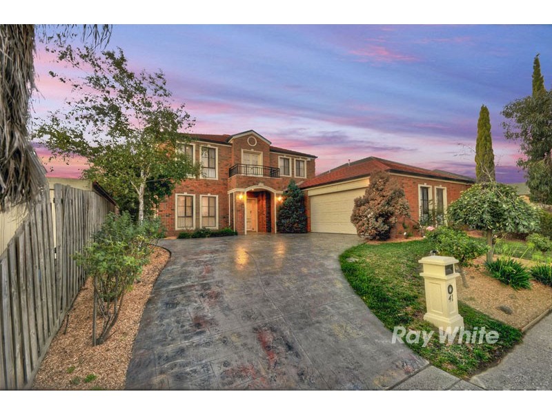 41 Carlisle Road, Ferntree Gully VIC 3156