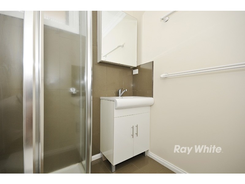 1/1 Giselle Avenue, Wantirna South VIC 3152