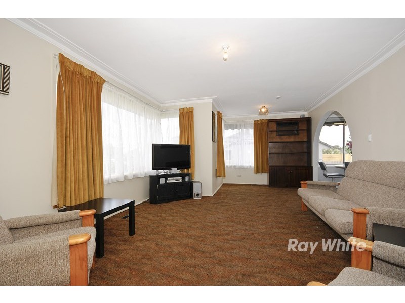 3 Giselle Avenue, Wantirna South VIC 3152