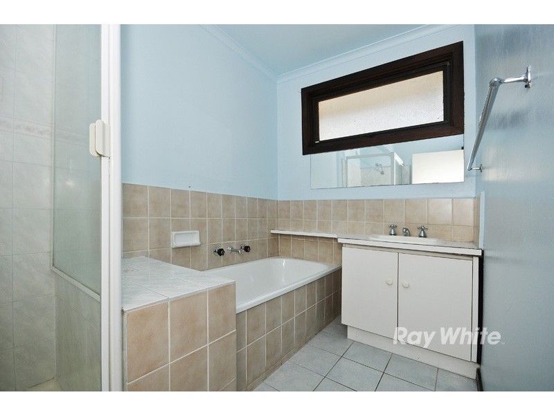 54 Merryn Grove, Wantirna South VIC 3152