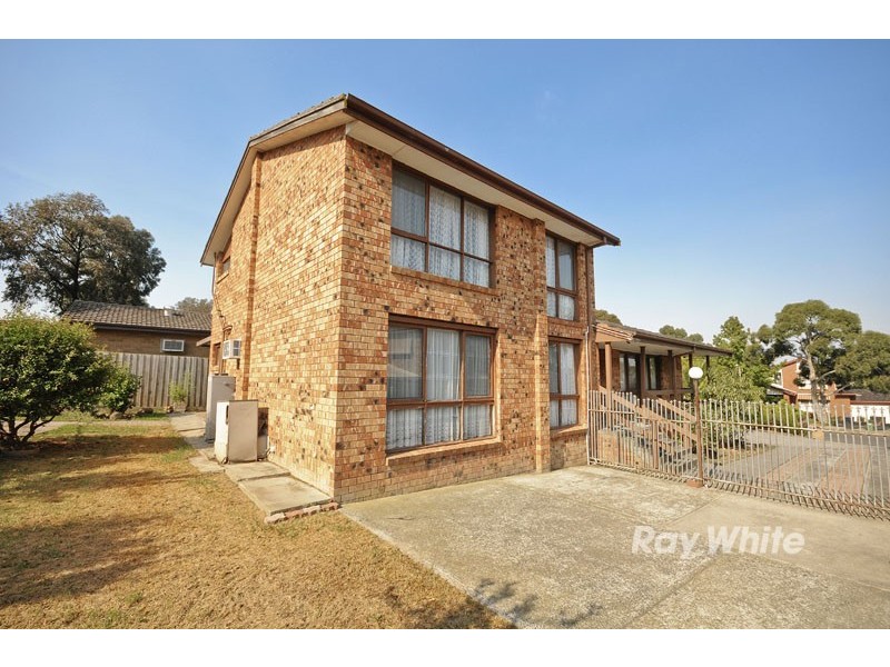 54 Merryn Grove, Wantirna South VIC 3152