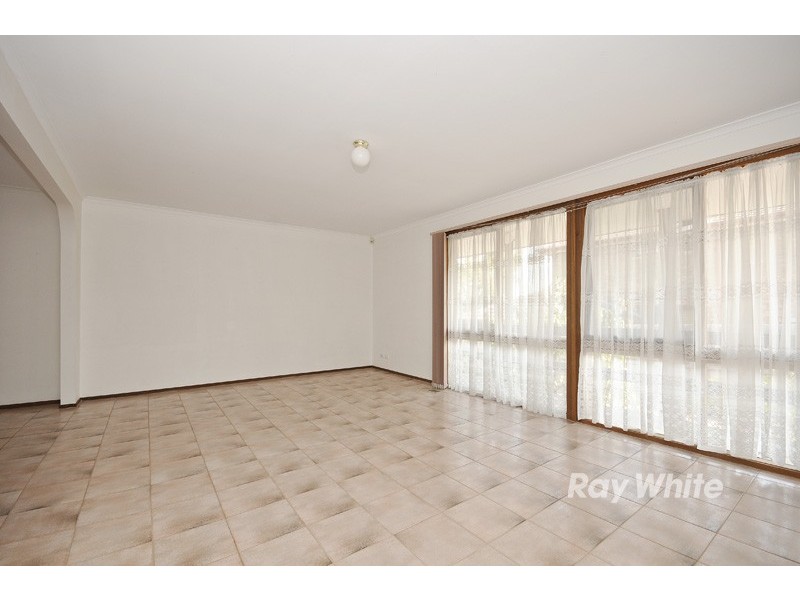 54 Merryn Grove, Wantirna South VIC 3152