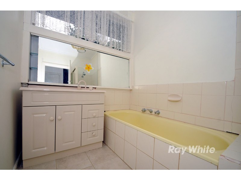 23 Somerset Street, Wantirna South VIC 3152