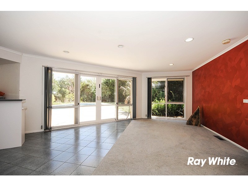 5 Hayden Court, Knoxfield VIC 3180