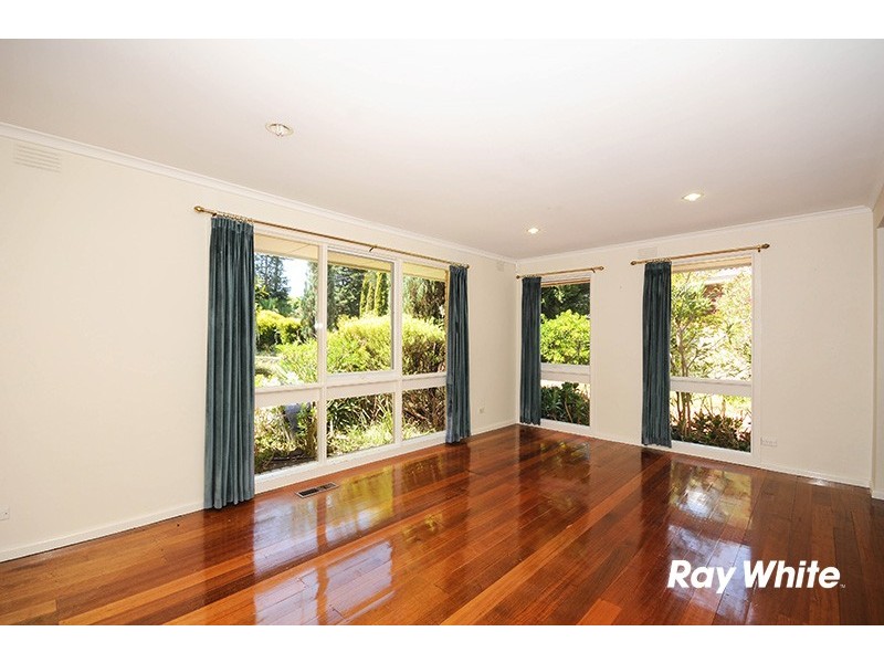 5 Hayden Court, Knoxfield VIC 3180