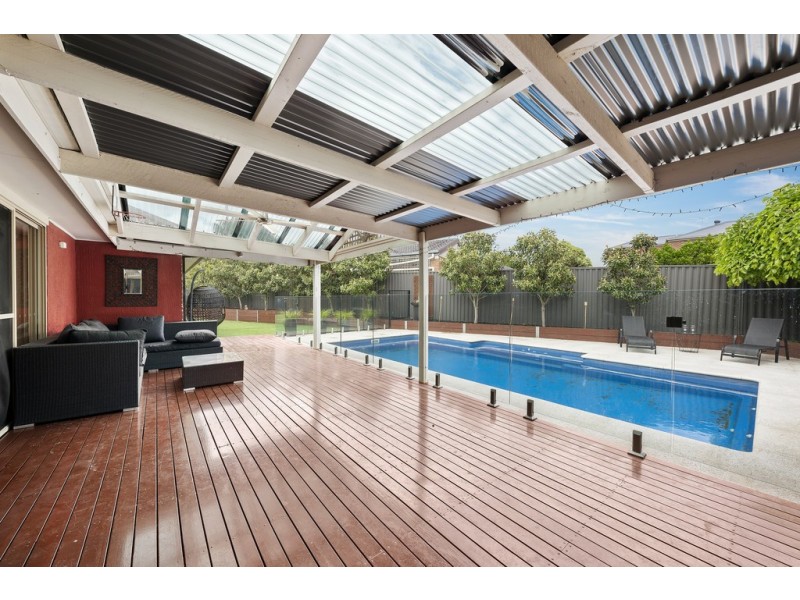 14 Lincoln Avenue, Bayswater VIC 3153