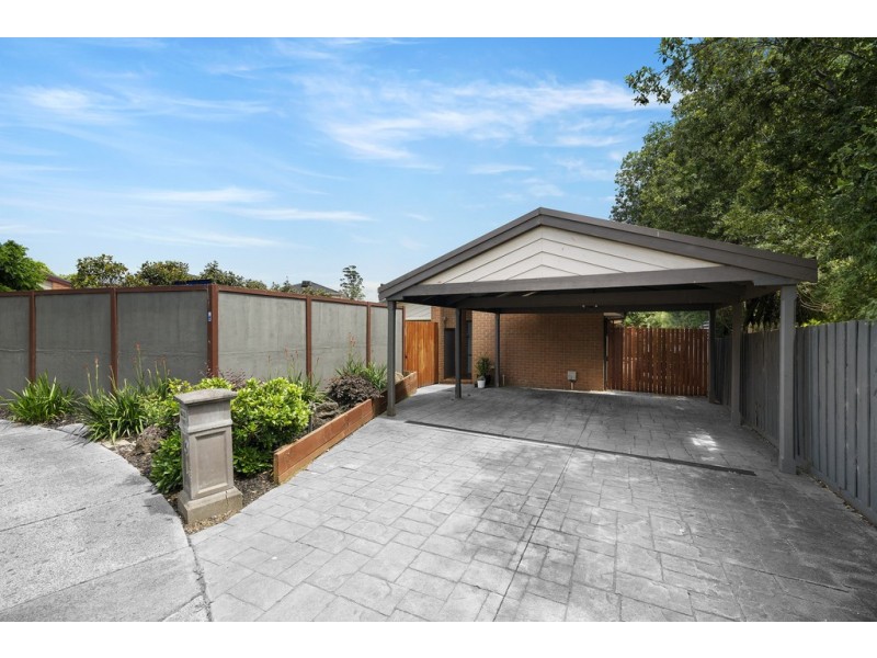 14 Lincoln Avenue, Bayswater VIC 3153