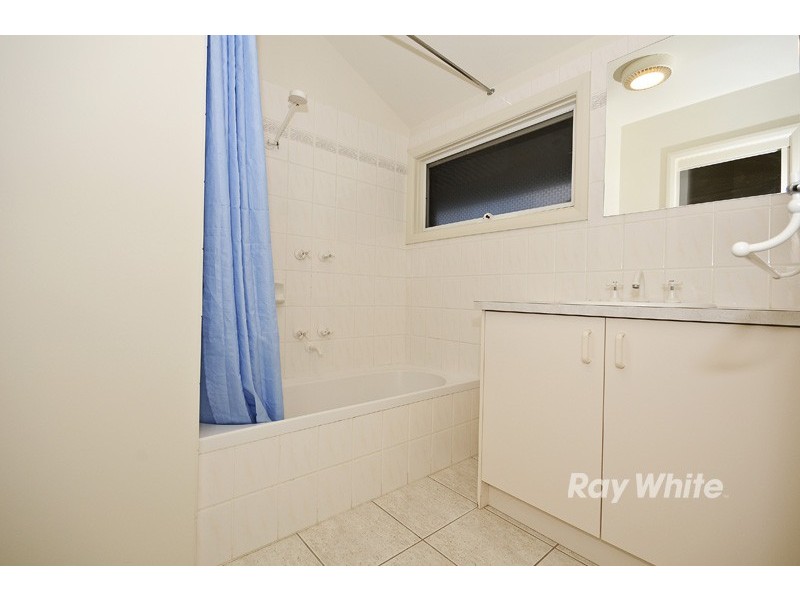 2 Nectar Mews, Knoxfield VIC 3180