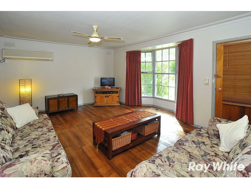 9 Lynn Drive, Ferntree Gully VIC 3156