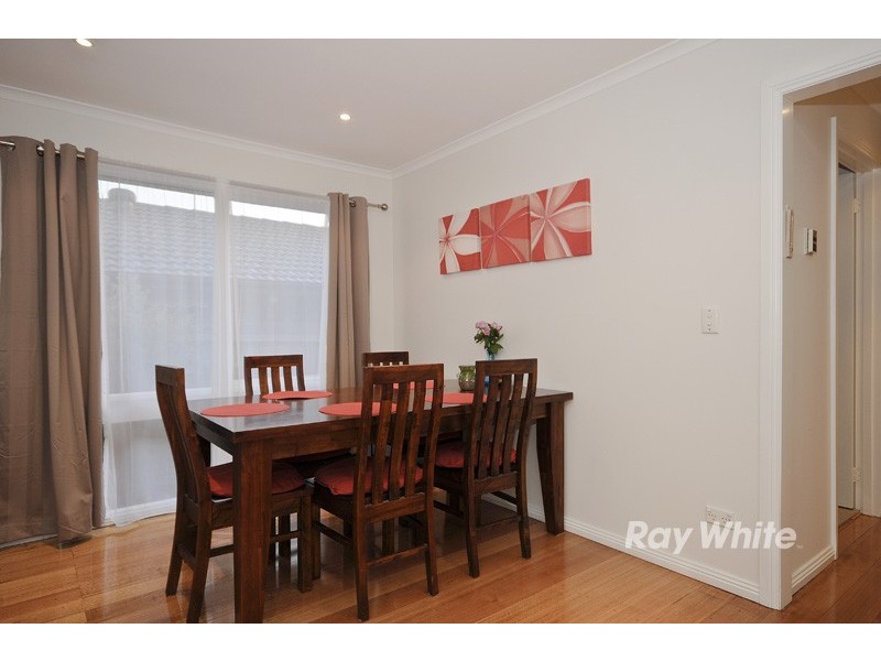 19 Hartington Drive, Wantirna VIC 3152