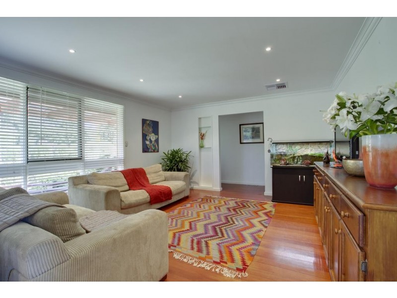 52 Dixon Court, Boronia VIC 3155