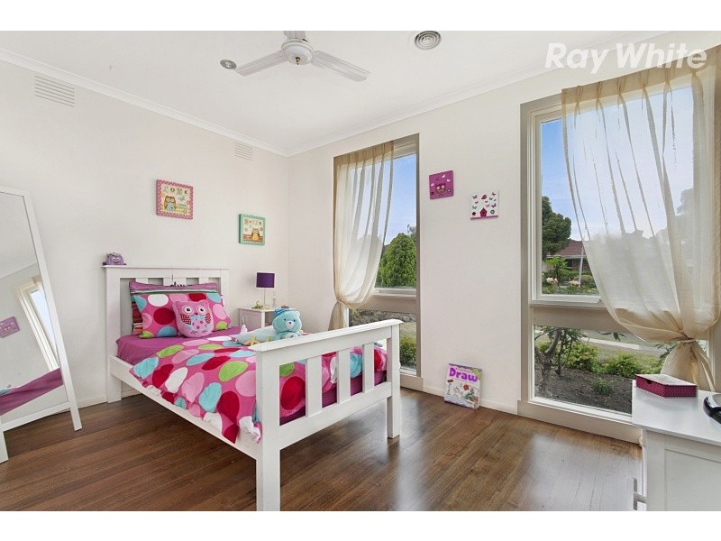 4 Winterton Court, Wantirna VIC 3152