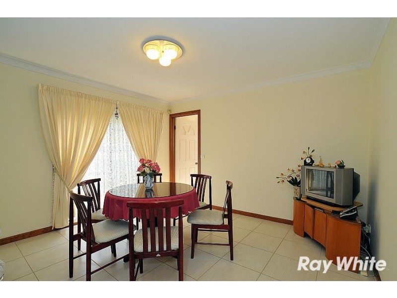 11 Miriam Close, Wantirna South VIC 3152