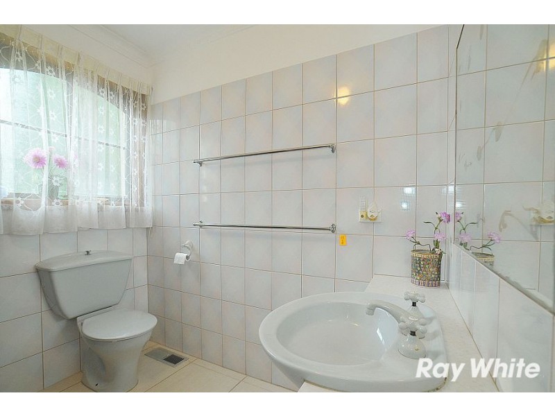 11 Miriam Close, Wantirna South VIC 3152