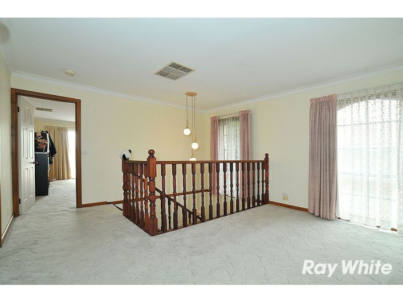 11 Miriam Close, Wantirna South VIC 3152