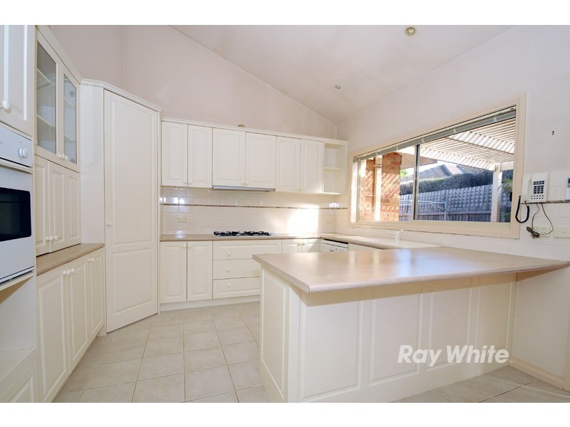 1/32 Aisbett Avenue, Wantirna South VIC 3152