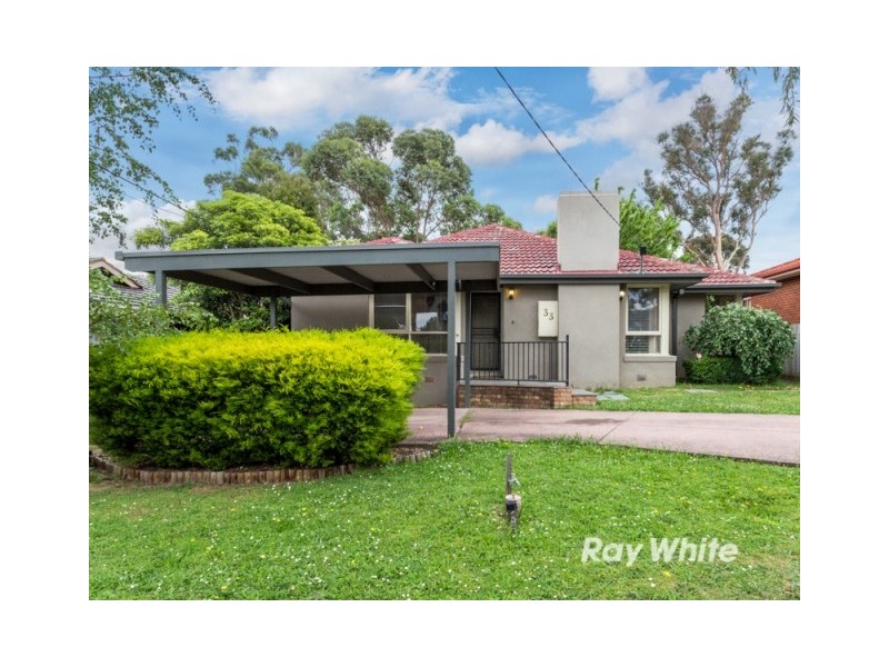 33 Norma Crescent South, Knoxfield VIC 3180