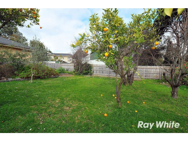 6 Hertford Court, Wantirna South VIC 3152