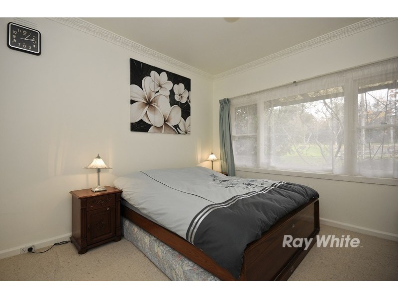 13 Chaundy Street, Ferntree Gully VIC 3156