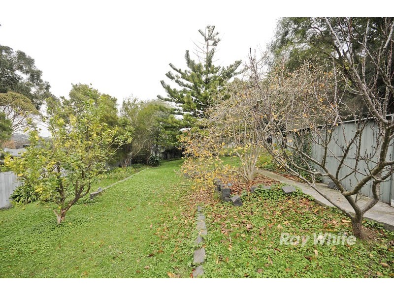 13 Chaundy Street, Ferntree Gully VIC 3156